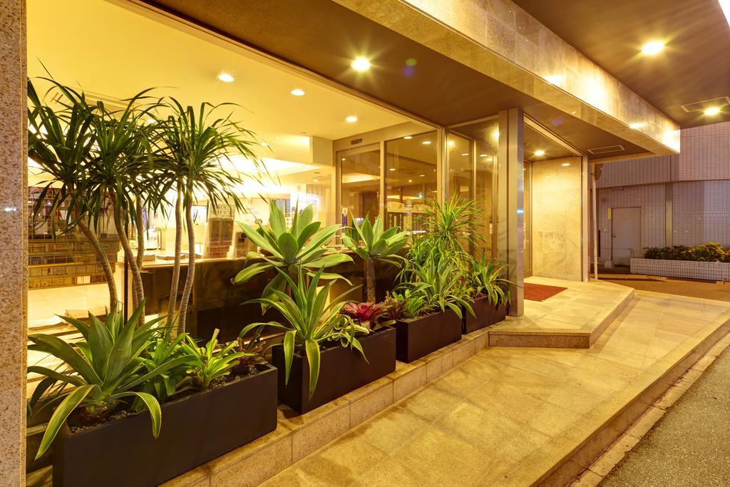 Okinawa Sun Plaza Hotel Naha Exterior foto